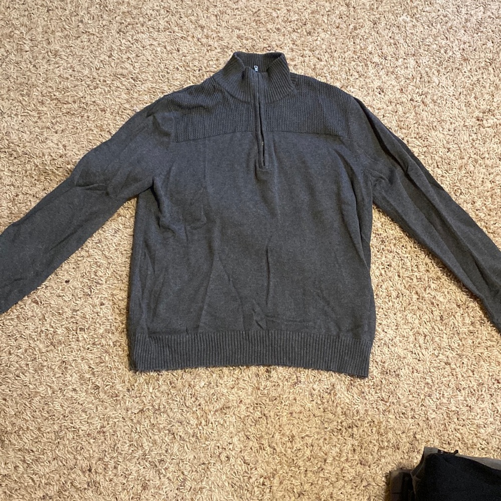 Men’s Merona zip up sweater